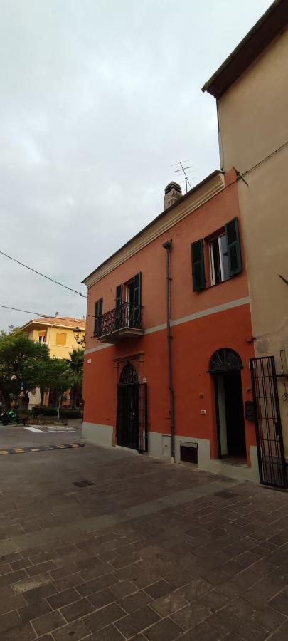 Ideale Per Escursionisti, A Pochi Minuti Dal Mare E Dalle Falesie- Casa Celeste Cisano sul Neva Exterior foto