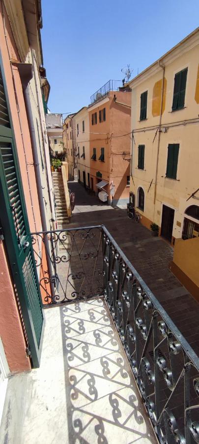 Ideale Per Escursionisti, A Pochi Minuti Dal Mare E Dalle Falesie- Casa Celeste Cisano sul Neva Exterior foto